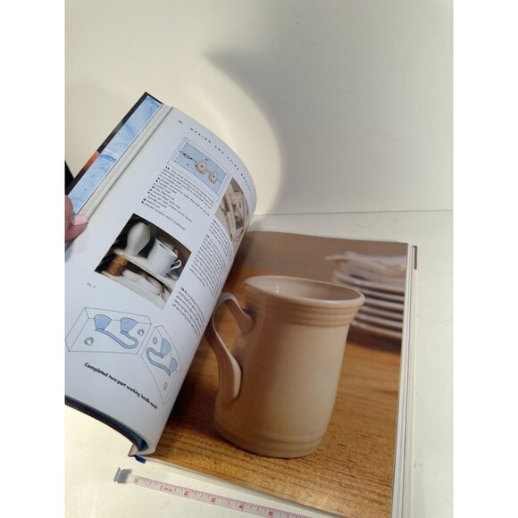 The Practical Potter, a step-by-step handbook. A comprehensive guide to ceramics - Picture 8 of 8